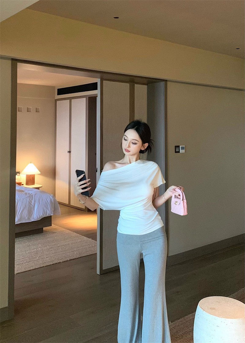 May. 輕氧週末 不規則斜肩蘯領上衣 黑/白 灰色休閒長褲