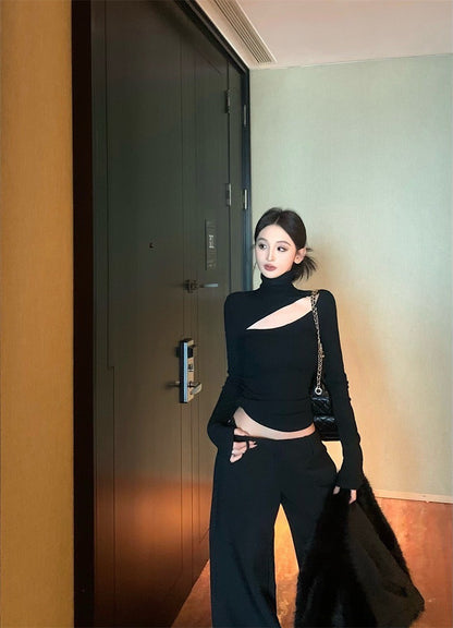 Jan. 設計感縷空疊穿高領打底上衣 黑