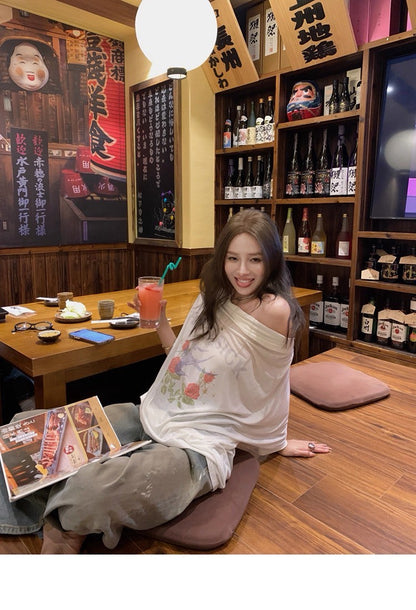 25Aug. 休閒透棉薄料金珍妮同款斜肩上衣