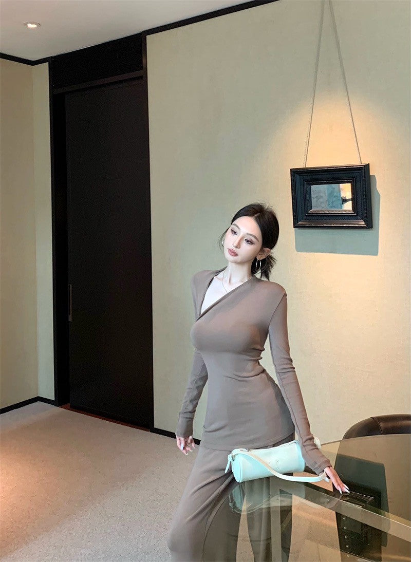 Jun. 好身材有氧不規則設計感長袖針織套裝 卡