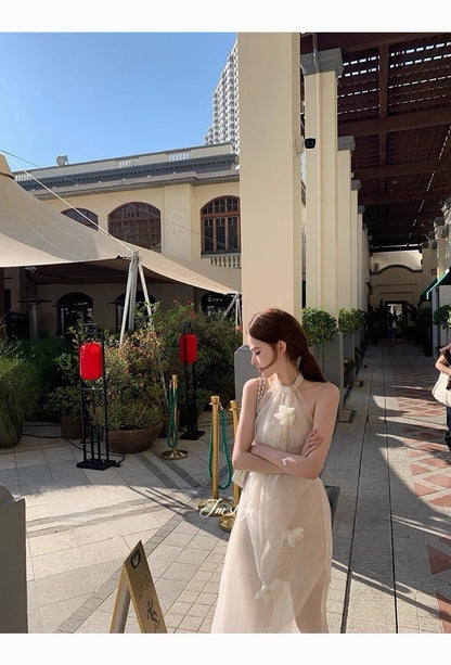 26Apr. 隱世佳人 沙龍級手工捏摺掛脖網紗裙 杏