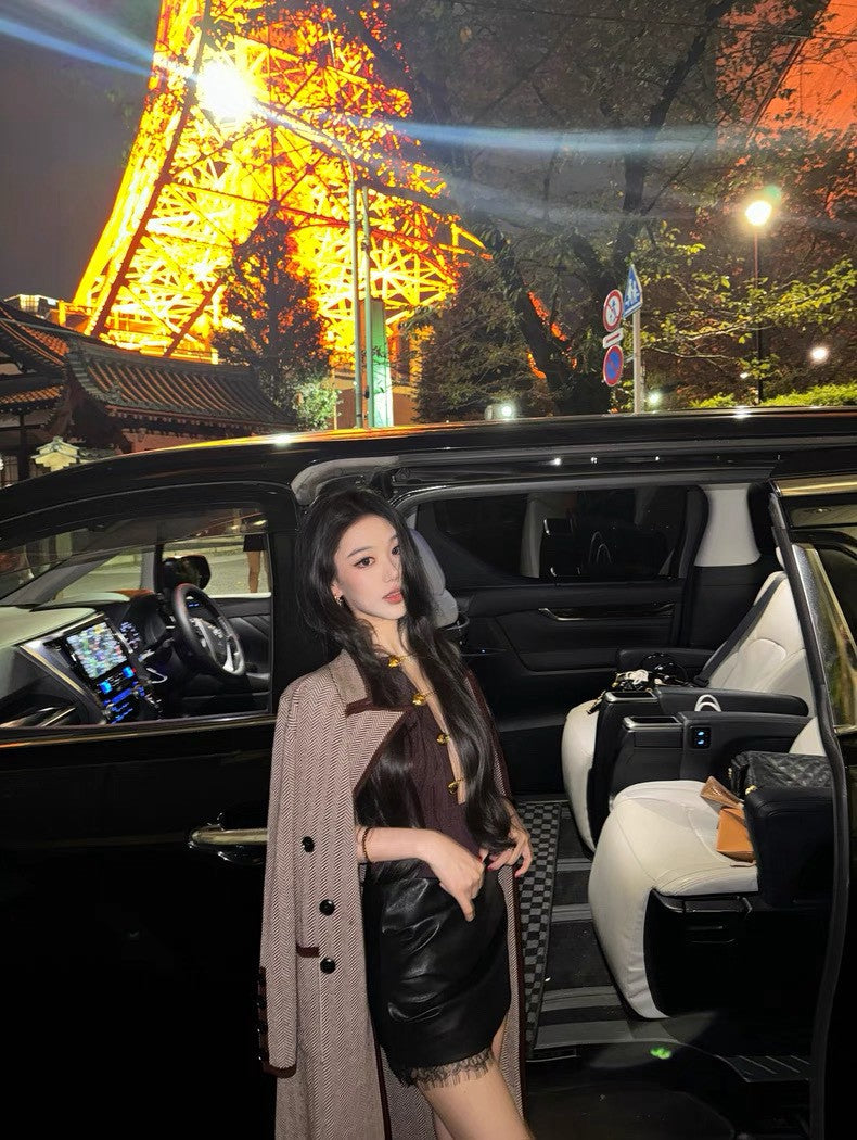 26Jan. 性感雙排金釦小巴鏈條背心 黑