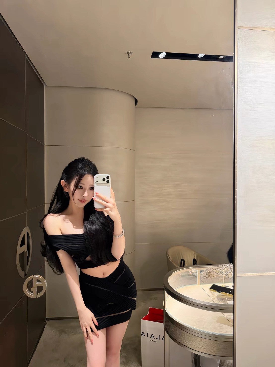 26Jun. 性感指標小巴繃帶針織美學套裝 黑/白
