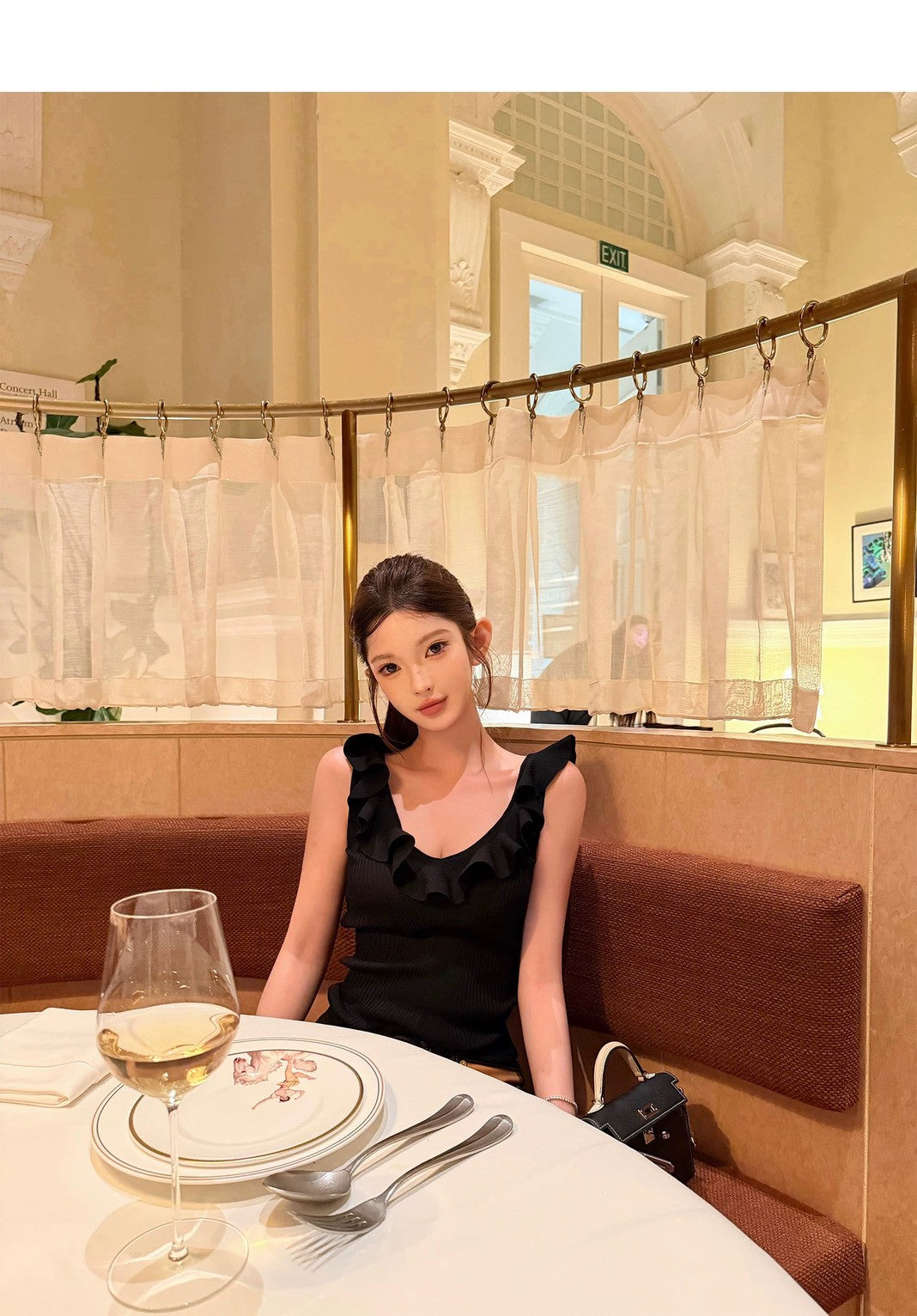 26May. 歐膩天菜0毛感V領荷葉針織背心 白/卡其/黑