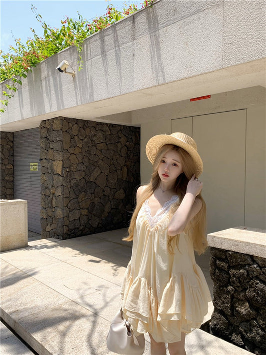 Jun. 花語呢喃 露思款甜美V領洋裝 奶黃  （蕾絲背心單獨選購）