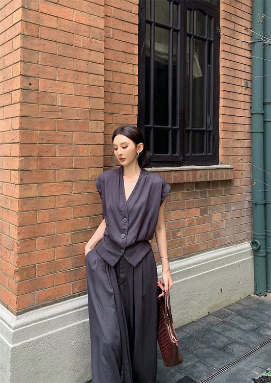 25Nov. 鬆弛老錢V領排扣馬甲闊腿褲套裝 灰