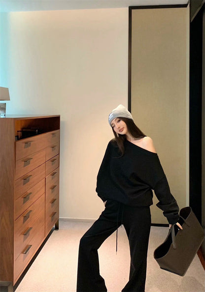 25Jul. 美式時髦穿 休閒純色上衣喇叭褲套裝 黑