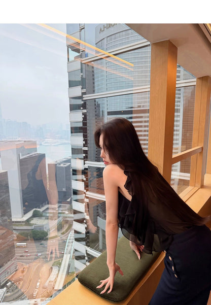 26May. 主推氣質私服  飄飄透視感荷葉背心 黑