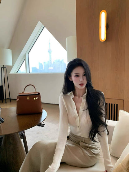 26Jan. 法式老錢 細膩polo排扣針織長袖上衣 白/藍