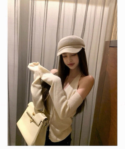 26Jan. 微醺戀人性感挖肩綁帶針織上衣 紅/米