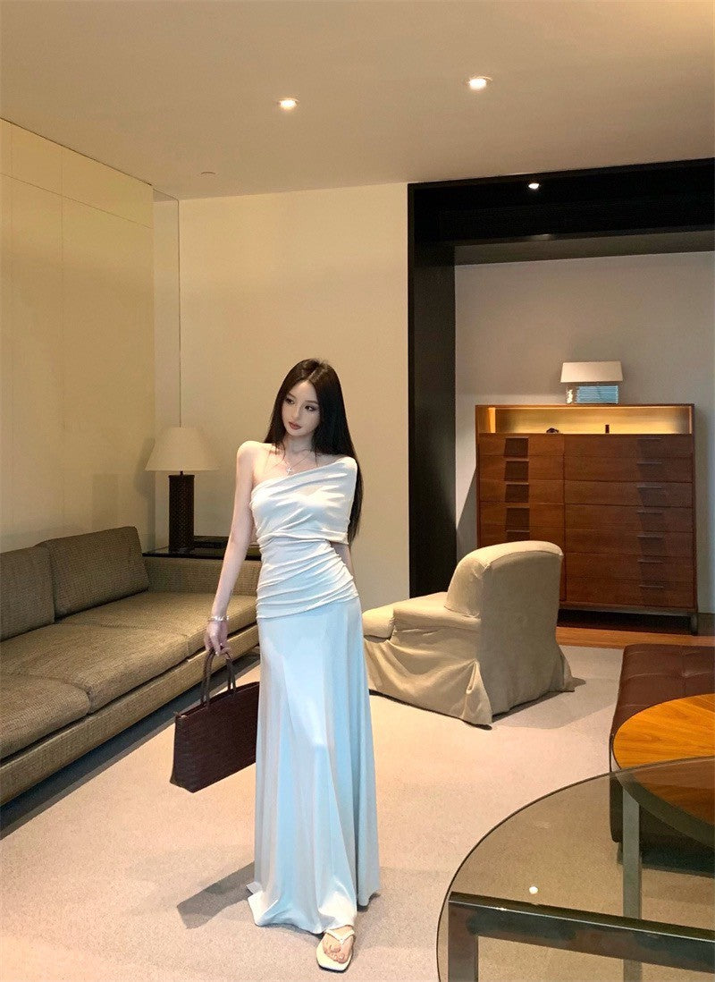 25Jul. 女主人物 露肩單袖半身裙慵懶套 杏