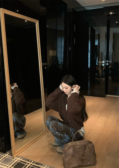 25Nov. 冬季呢喃保暖厚磅麻花針織外套2色 打底蕾絲上衣 2色