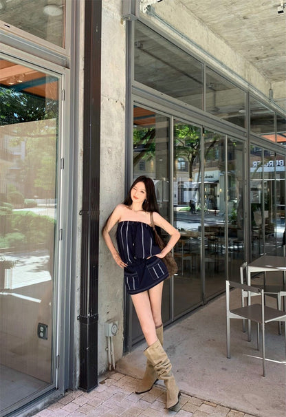 25Aug. 女團人物鬆緊撞色抹胸收腰連身裙 藍