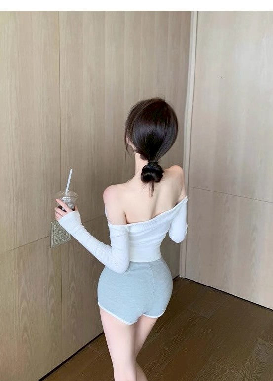 May. 神仙小t 一字領純欲短款上衣 白