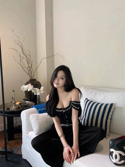 25Aug. 法式古著多層蕾絲花兩穿上衣