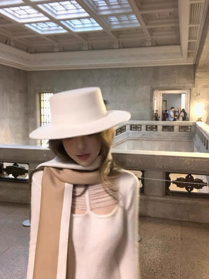 26Jan. 高級感手工縷空絲線圓領針織上衣 4色