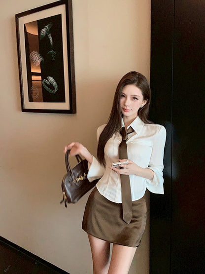 25Oct. 優雅高智姐姐 經典翻領襯衫半身裙套裝 貝殼白套裝