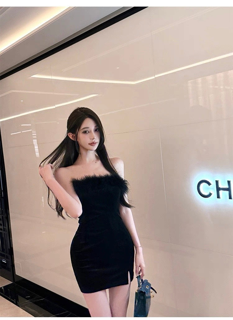 25Nov. 曜夜天鵝辣妹鴕鳥毛抹胸絲絨裙 黑