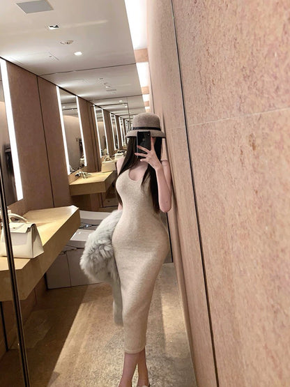 25Dec. 比列佛嬌女U領綿羊混毛修身連身裙 米