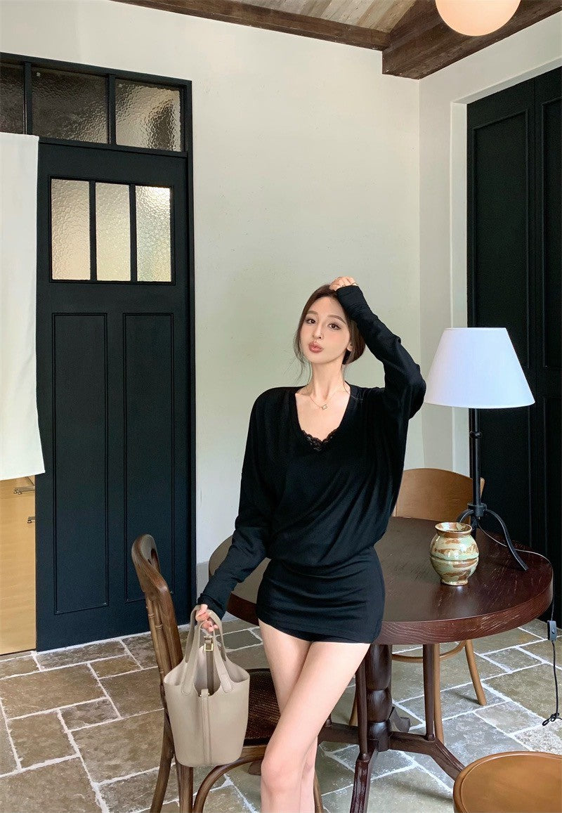 Jun. 戀夏告白 蝙蝠袖V領包覆下擺長袖上衣 黑