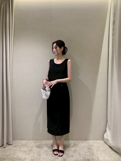 25Aug. 溫柔chic圓領背心半身裙套裝 米白/黑