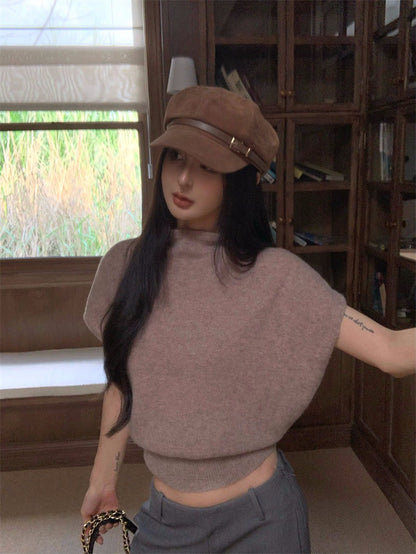 25Dec. 冬衣百穿微高領泡泡袖針織上衣 卡棕/黑