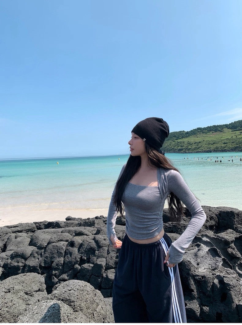 26Feb. Like 金珍妮掐腰坎肩修身上衣4色 湖藍/灰