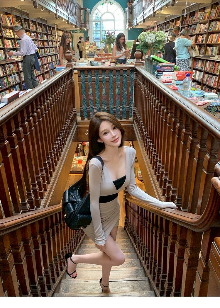 25Oct. 層次美學氣質撞色收腰連身裙