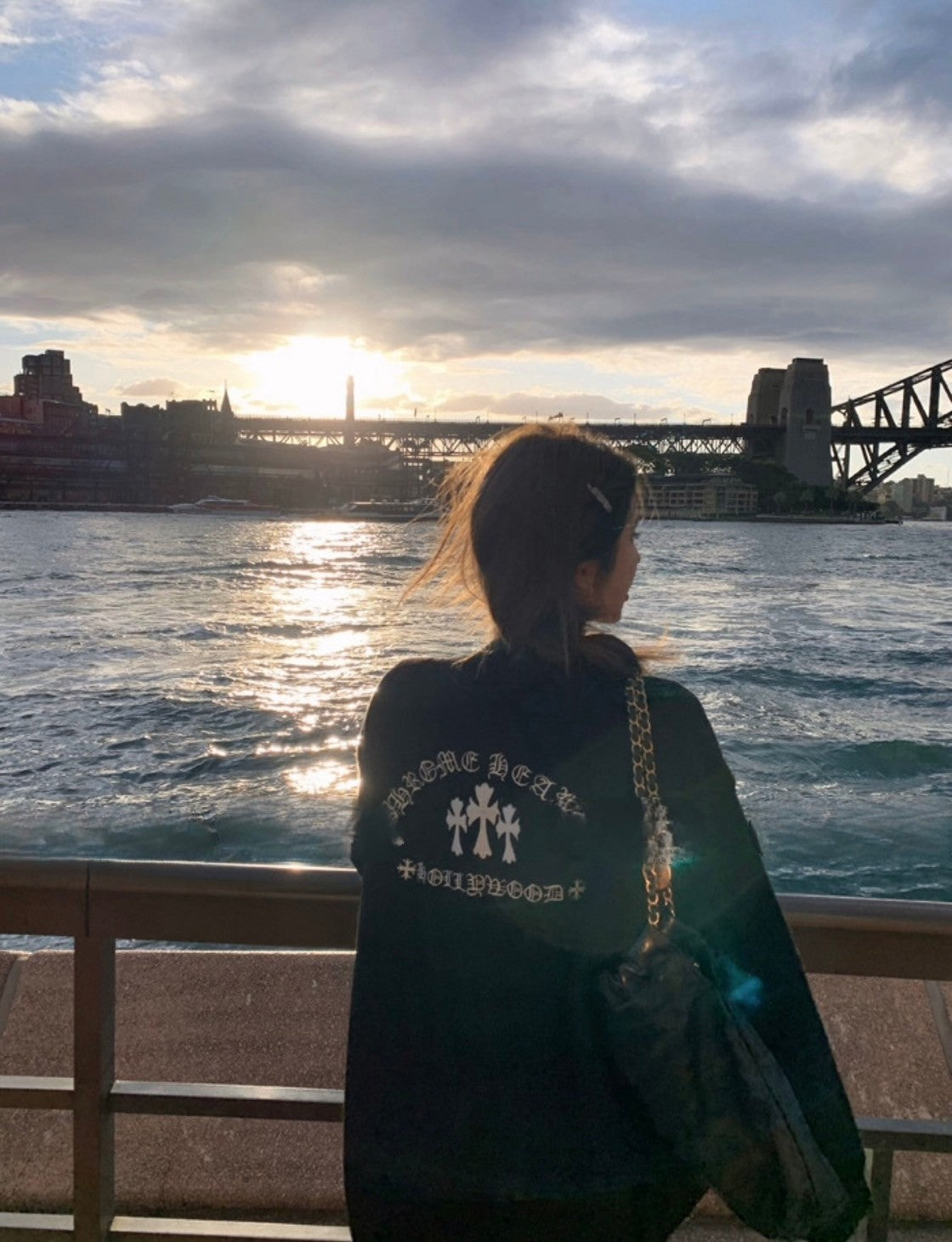 Mar. 日落海港 率性十字logo印花針織外套 紅/黑