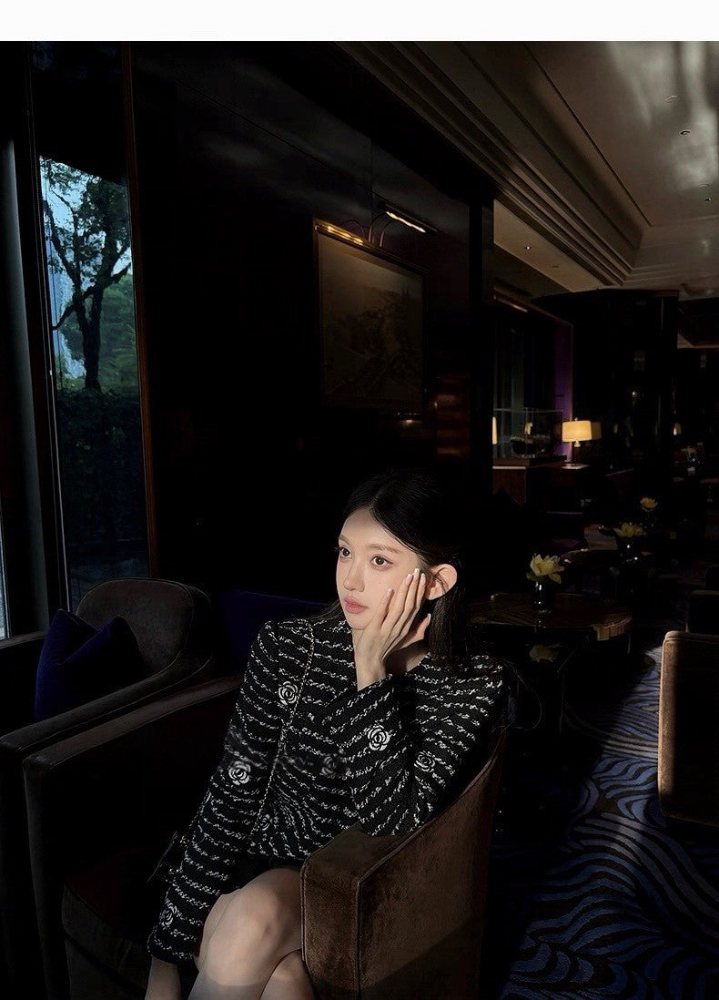 25Dec. 貝夢德memory手工山茶花刺繡粗呢外套 黑