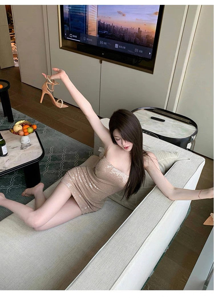 Apr. 人魚綺夢 香檳粉色亮片綁帶抹胸連身裙