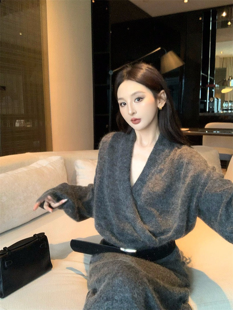 25Nov. 韓系溫柔多穿開襟袍針織半身裙套裝 杏/灰