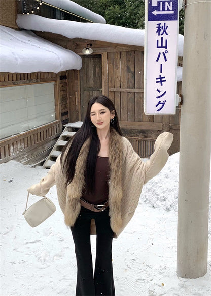 25Dec. 貴女Alpha蝙蝠袖毛毛外套 帶胸墊U領上衣 暖色調