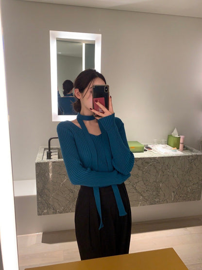 Oct. 復古氣質美 掛脖V領針織打底上衣 韓女嫩粉/鐵灰/寶藍