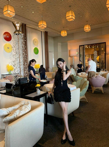 25Sep. 氣質千金經典黑拼接針織蛋糕連身裙