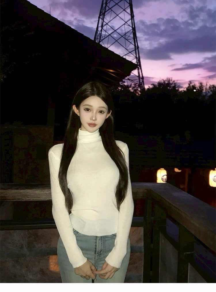 25Dec. 百搭舒適牌羊毛高領打底上衣 白