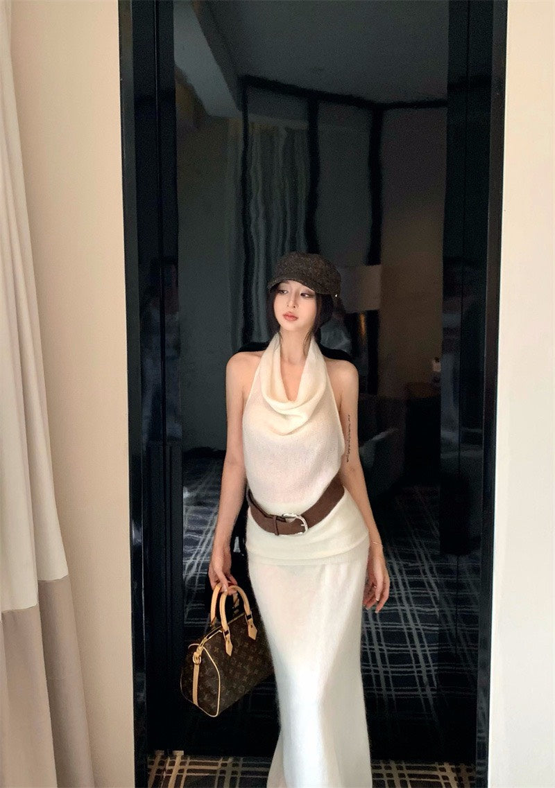 25Nov. 氣質出眾兩穿蘯領挖背針織半身裙套裝 白杏