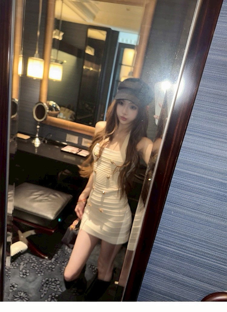 26Apr. 性感銀釦掛脖式針織包臀裙 杏/白/黑