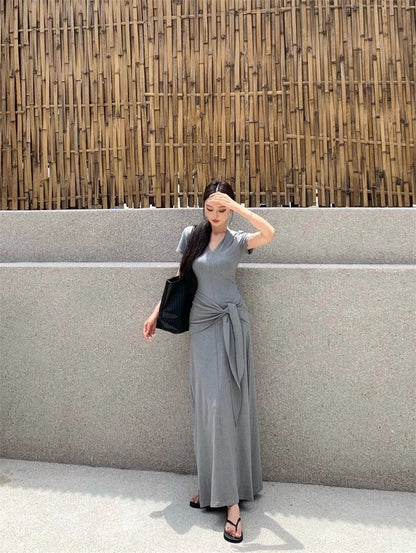 25Aug. 一件式穿不膩繫帶V領短袖連身長裙 灰/黑