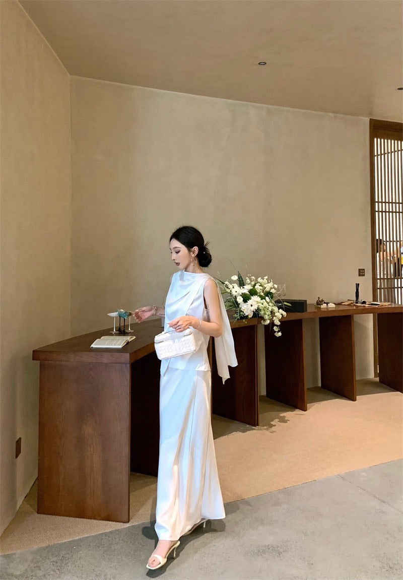 Jun. 羅馬Intellectual新法式緞感飄帶背心半身裙套裝 白杏