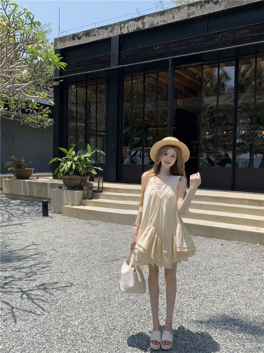 Jun. 花語呢喃 露思款甜美V領洋裝 奶黃  （蕾絲背心單獨選購）