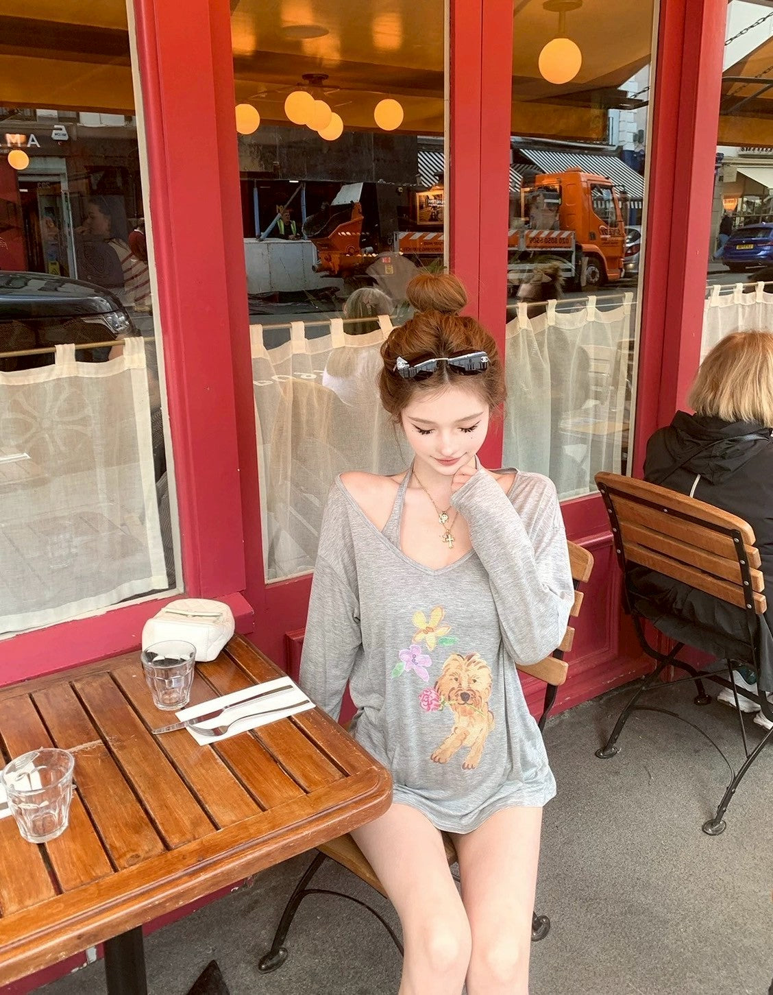 Jun. 萌狗勾 天絲小狗印花兩件式防曬上衣 灰色