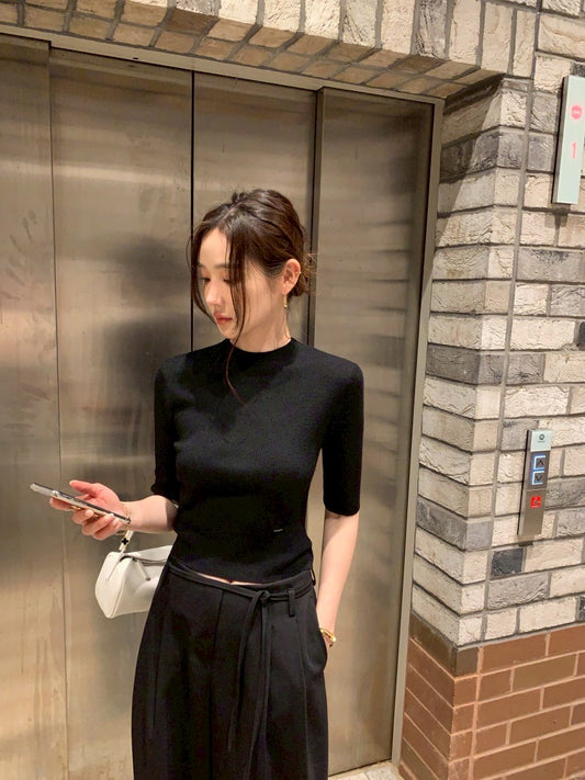 25Aug. 知性氣質五分袖高領針織上衣 米白/黑