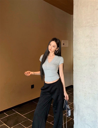 May. RO系列高腰休閒褲 必入V領顯瘦上衣 灰