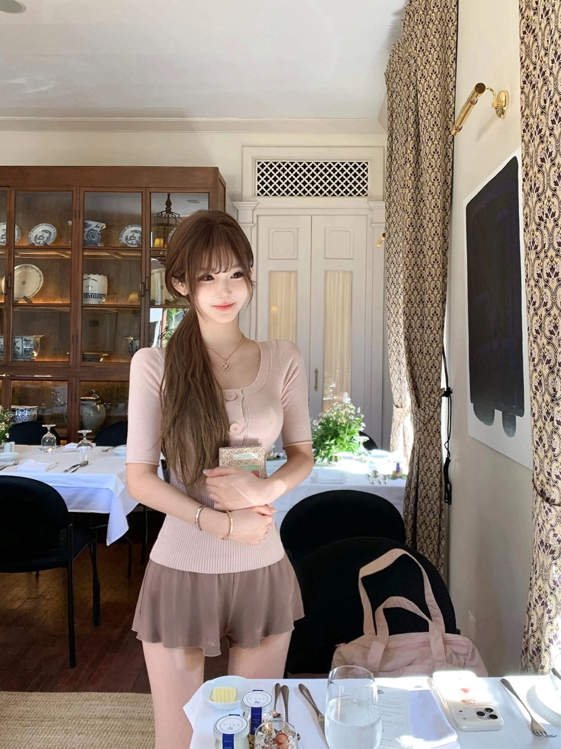 26Apr. 初戀智秀 鈕扣U領五分袖上衣 白/粉