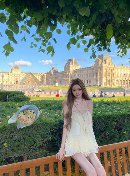26Jul. 元氣少女 渡假蕾絲蓬蓬半身裙套裝 南法紅/杏白