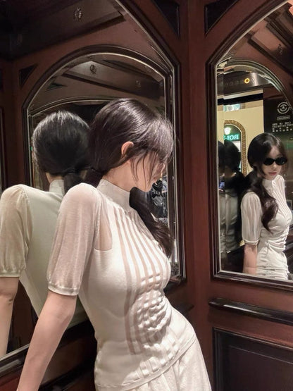 25Aug. 夢幻Franc*高奢時尚豎條感上衣 白/黑