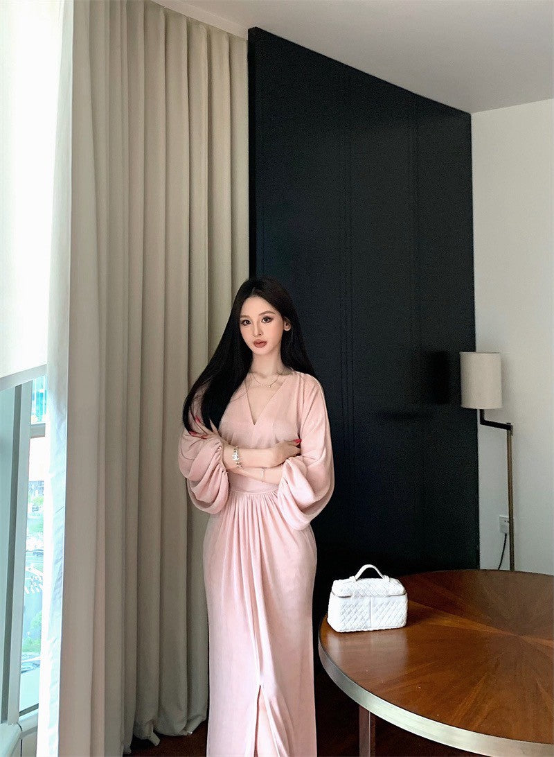 25Aug. 美的很輕鬆氛圍感收腰燈籠袖連身裙 粉/黑