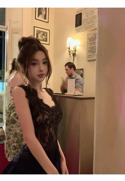 26Sep. 法式蕾絲性感修身背心 白/黑