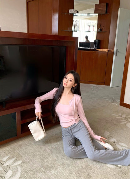 25Nov. 運動休閒搭一套上衣2件組 粉 顯瘦抽繩休閒褲 淺灰
